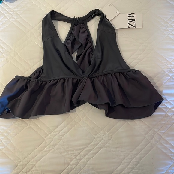 NwT zara charcoal gray ruffle bikini top in size L - Picture 3 of 8